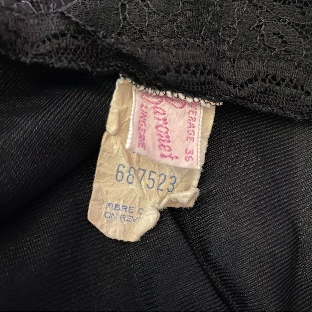 Vintage 60s-70s Baronet Lace Slip Black 36 Average - Picture 2 of 3